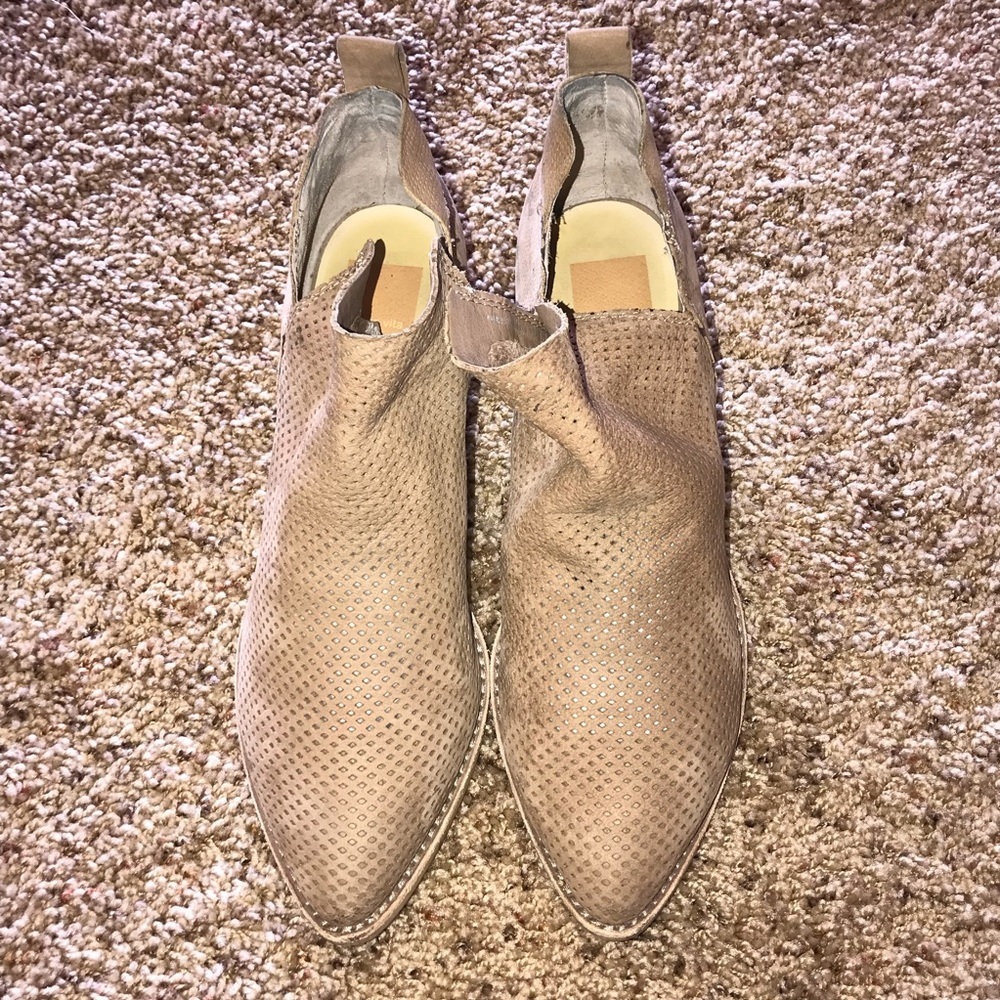 Dolce Vita tan booties size 9 - Picture 1 of 6